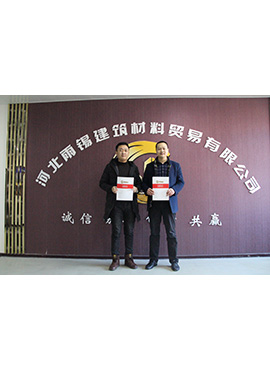 �м�����